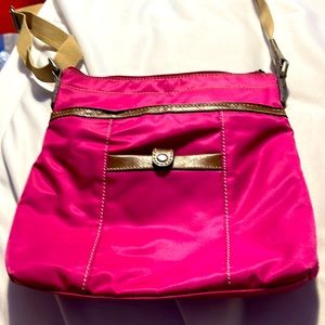 Pink Nine West nylon crossbody pocketbook used once